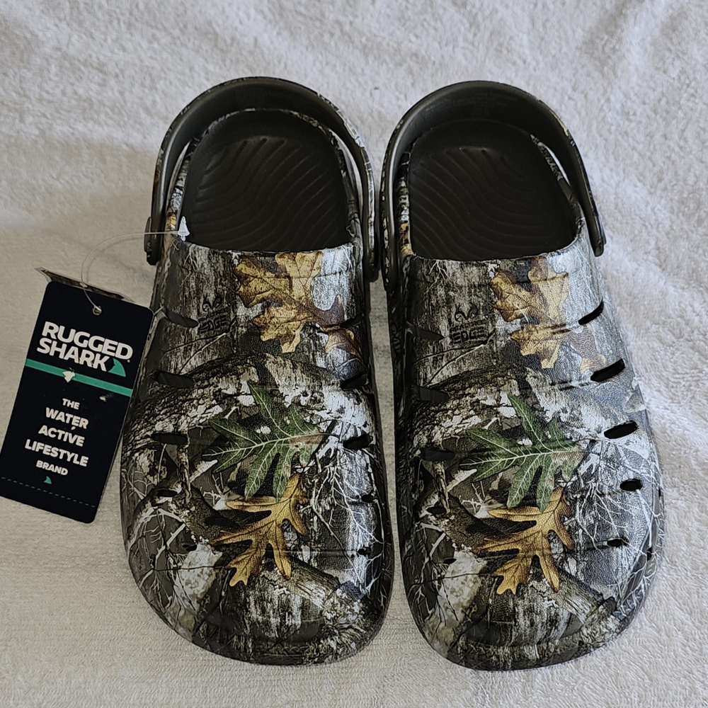 Kids Camo Clogs